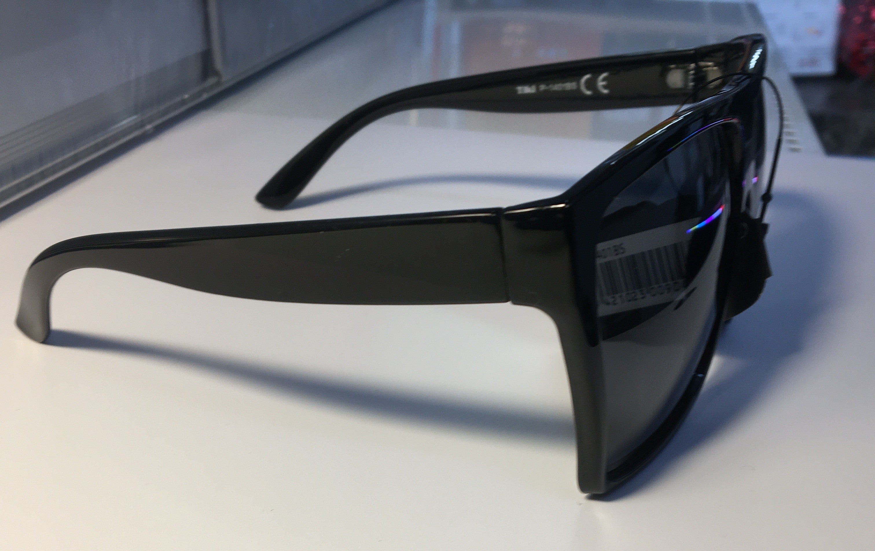 Sunglasses - Oversized