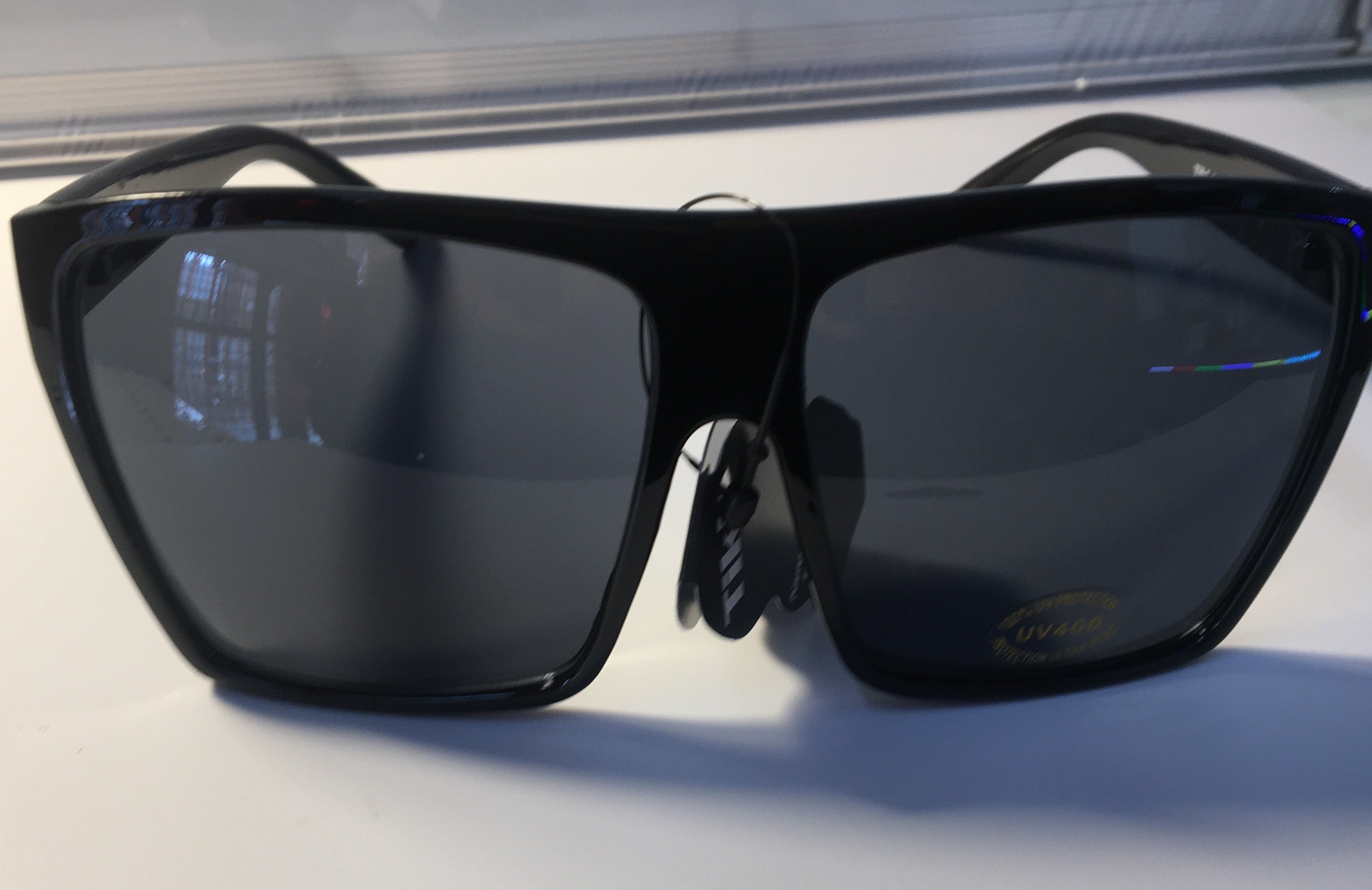 Sunglasses - Oversized