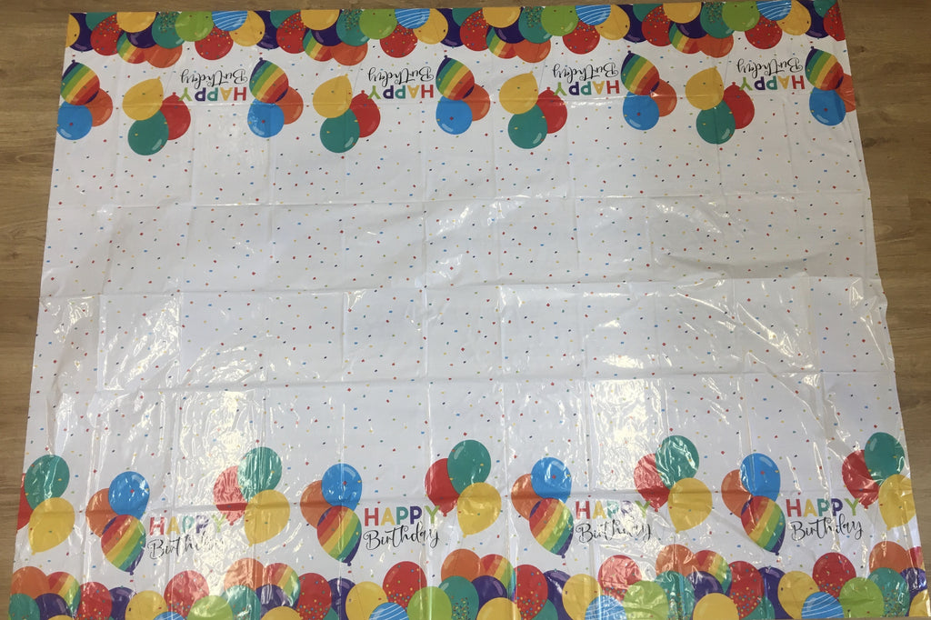 Birthday Party Set (Loot Bags and Tablecloth)