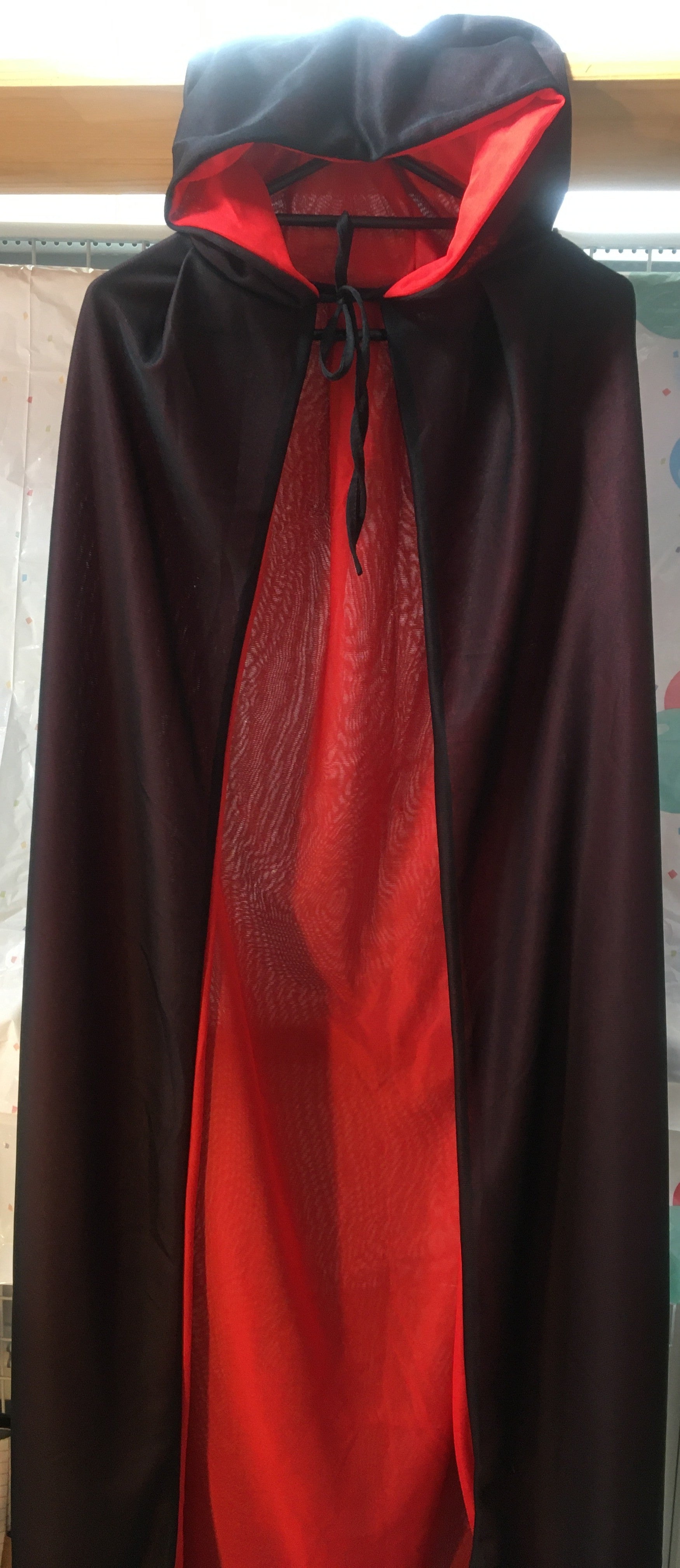 Party Costumes (Halloween Capes)