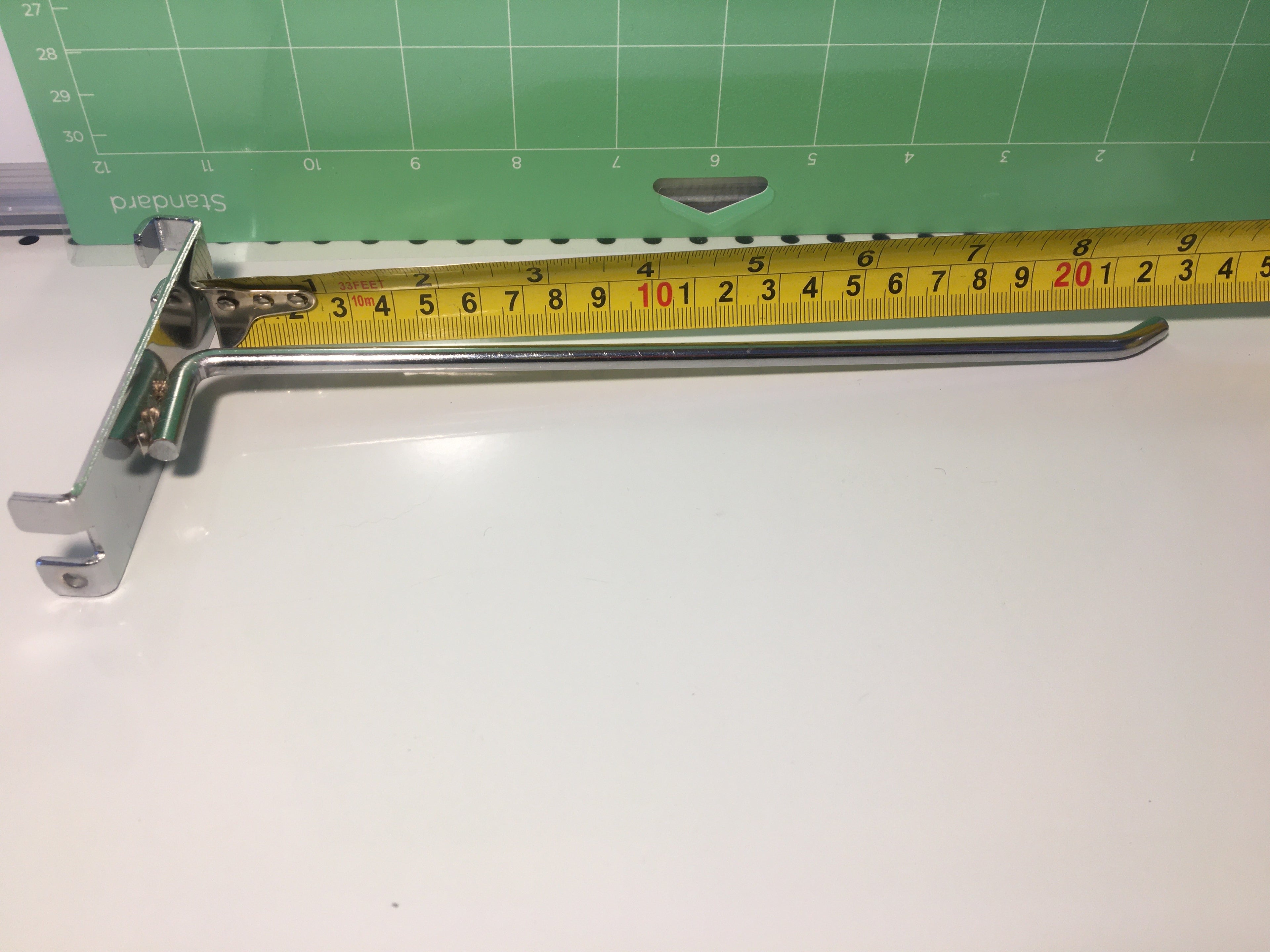 Heavy Duty Metal Display Hook for Gridwall and Retail Store Displays