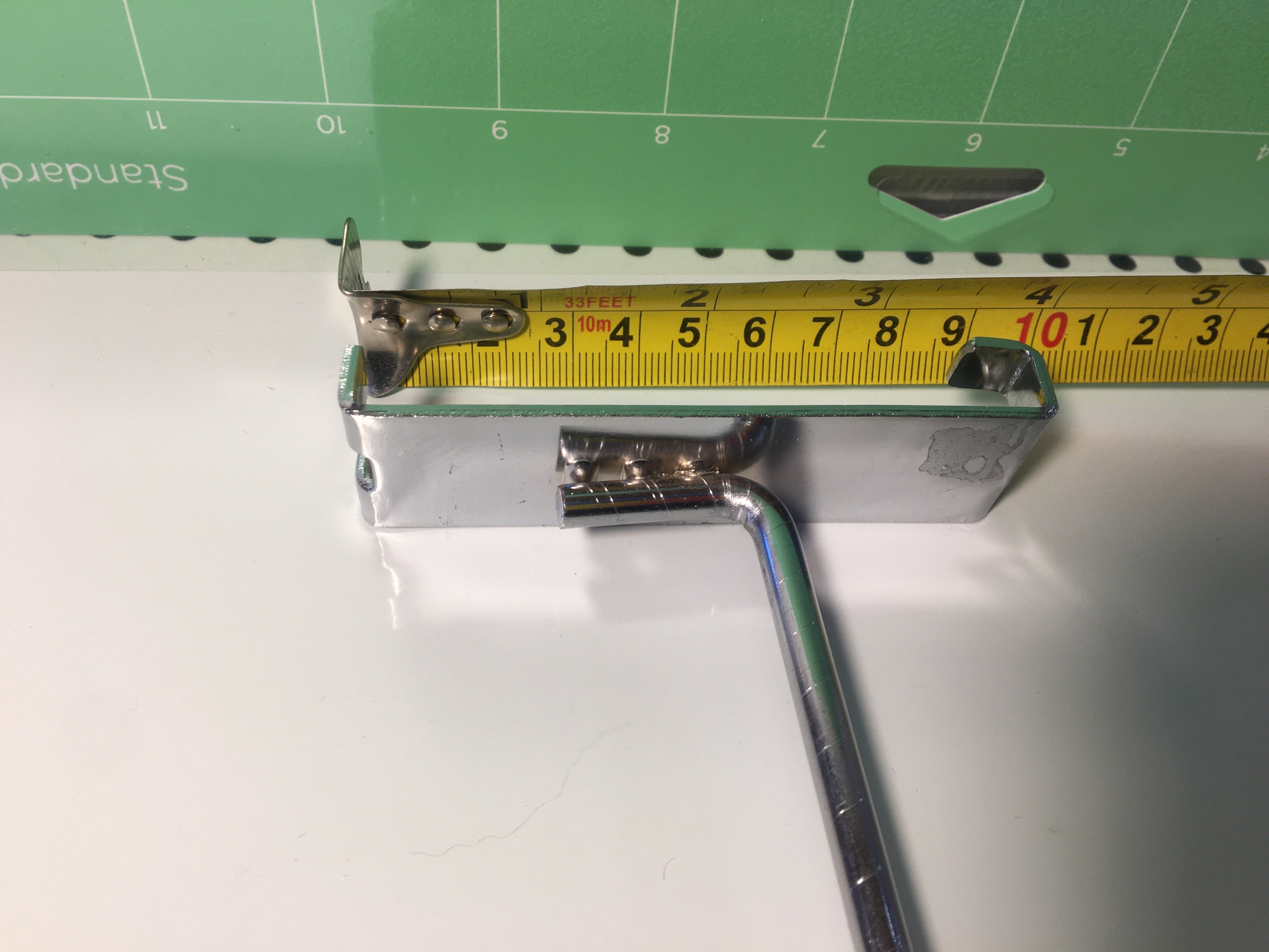 Heavy Duty Metal Display Hook for Gridwall and Retail Store Displays