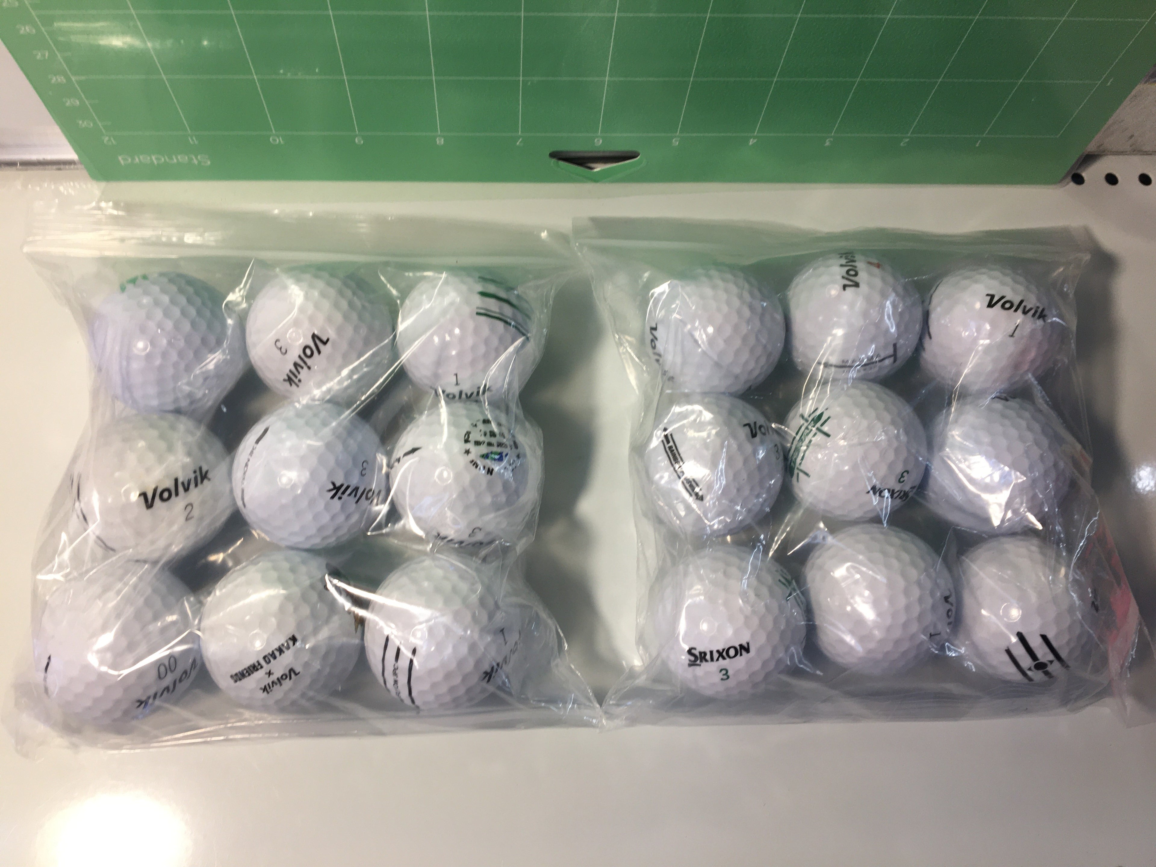 Gift (Lost Golf Ball - 18 balls)