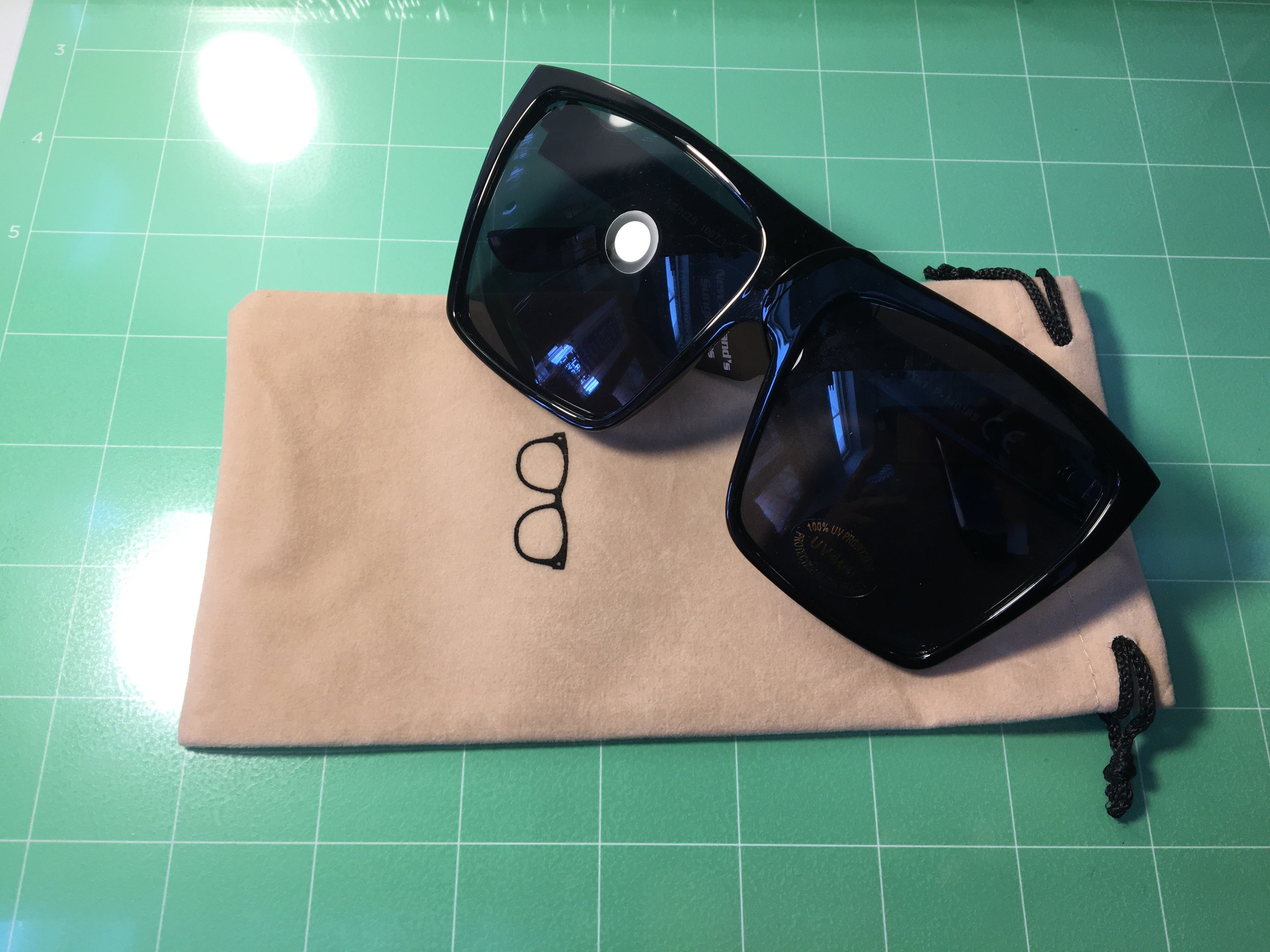 Sunglasses - Oversized